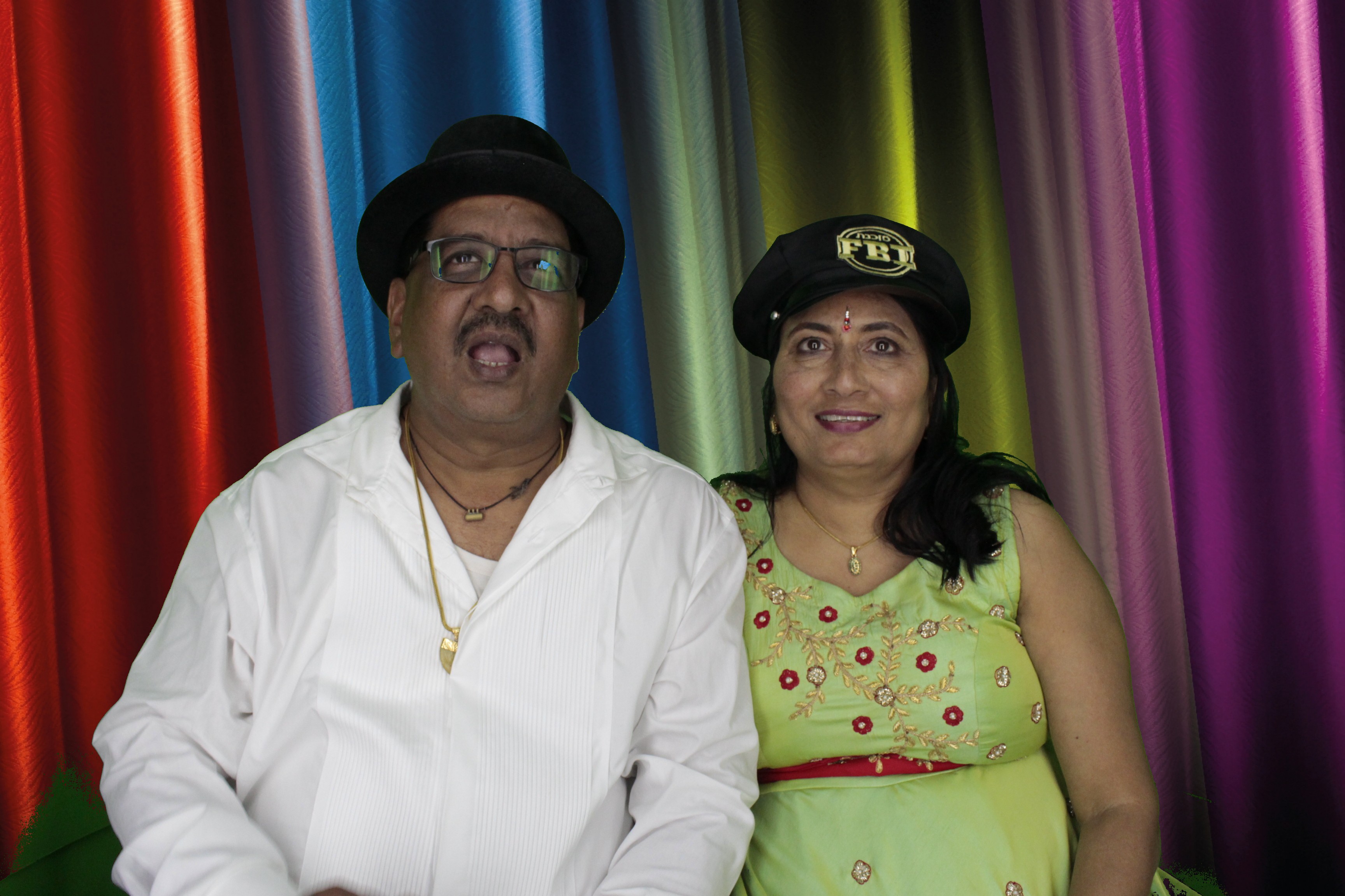 Bhavin & Yasmin’s Wedding | View more photos from the event at gallery.myphotoboothexperience.co.uk/u/MyPhotoBoothExperienceLtd/Bhavin-Yasmin’s-Wedding